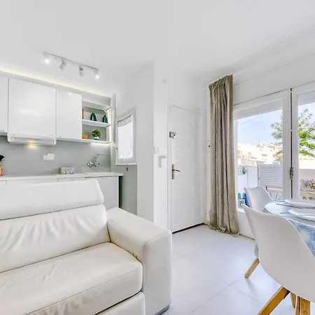 Casa Con Piscina Privada Y Comunitaria *