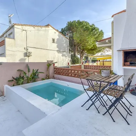 Casa Con Piscina Privada Y Comunitaria